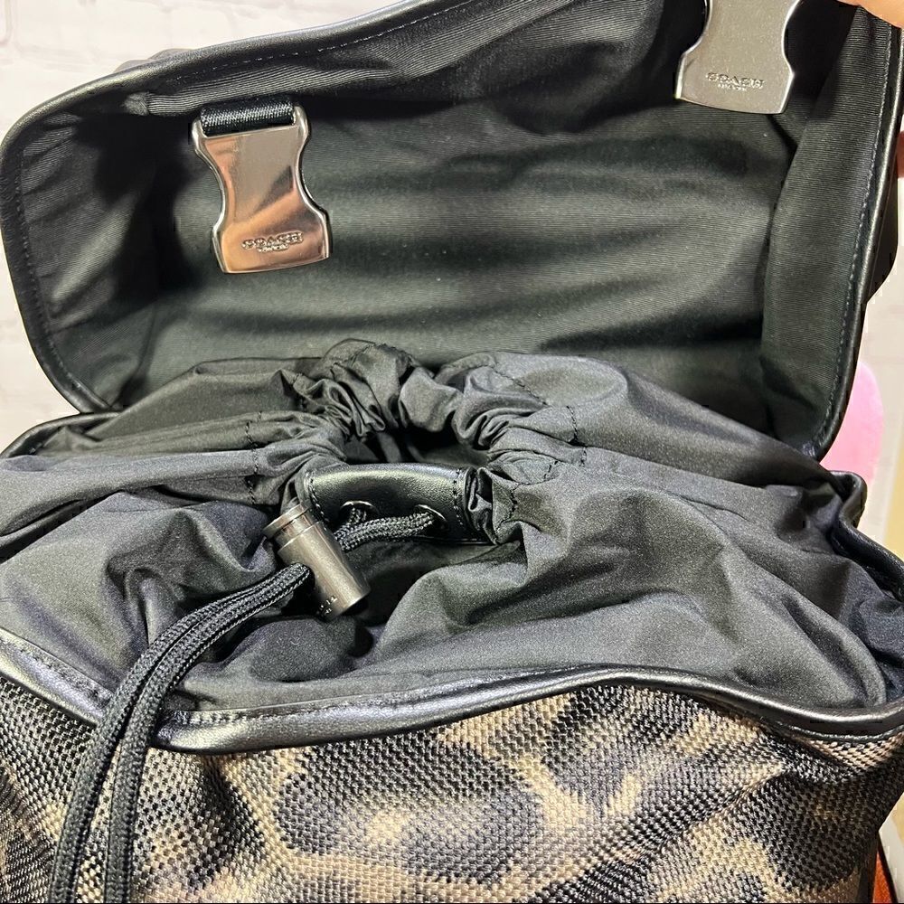 COACH Ranger Men’s Women’s Backpack Animal Camo Script Print NWT - Picture 9 of 16